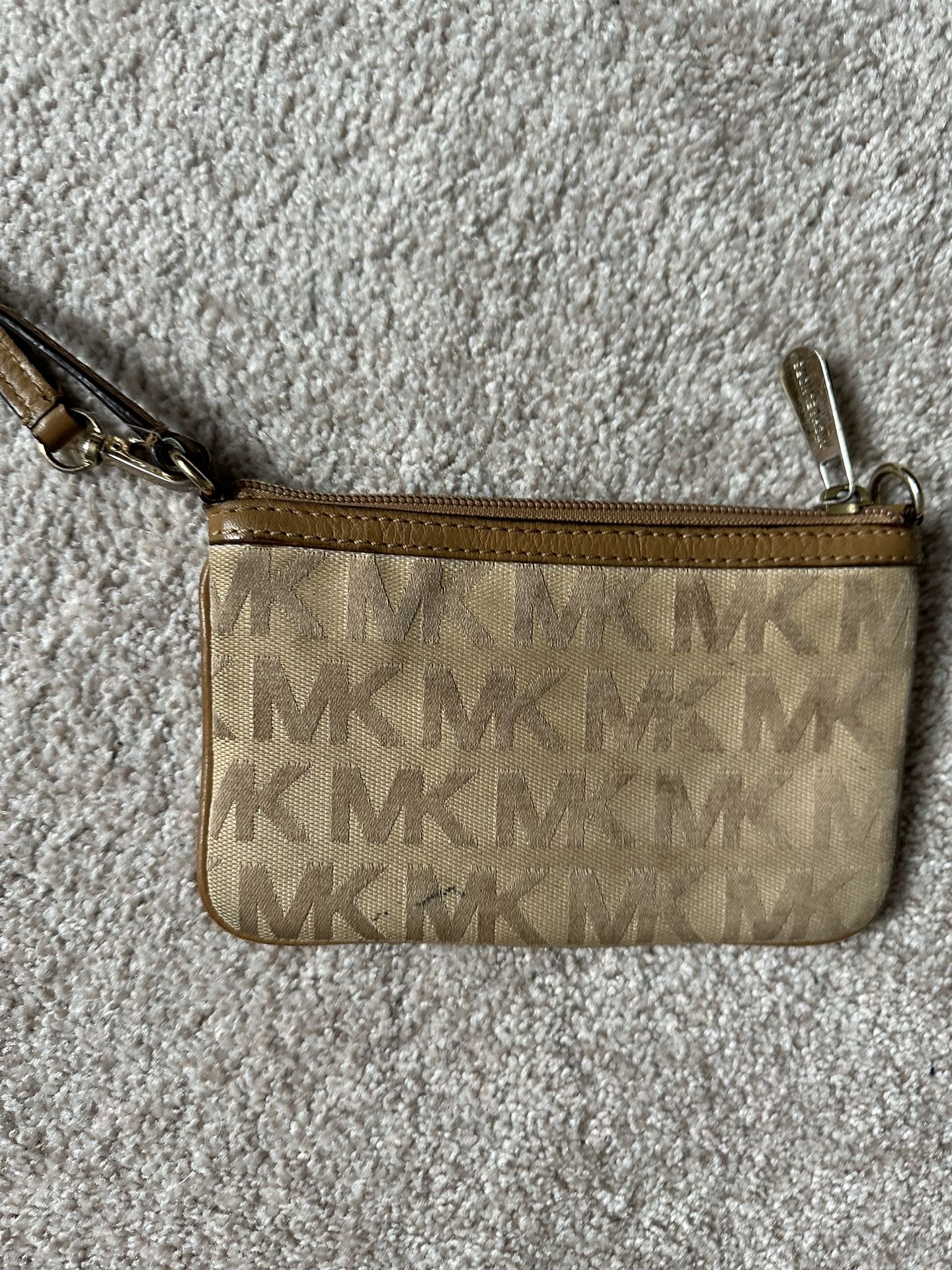 Michael Kors Wristles