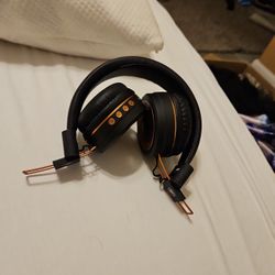 Headphones For Small Ears