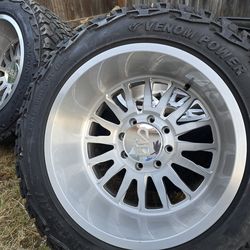 Cali off road wheel 20x12