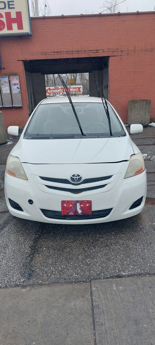 2007 Toyota Yaris