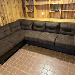 Sectional Couch FREE DELIVERY
