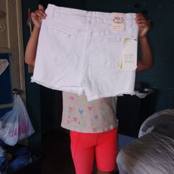 White Shorts Size Extra Large
