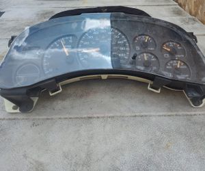 99/02 GMC/Chevy Silverado Gauge Cluster $150/Bestoffer Or Trade 