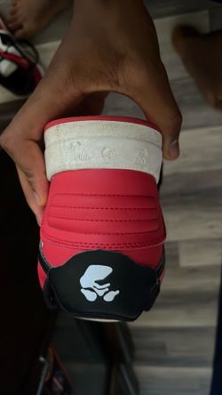 out of offices, red white black shoes