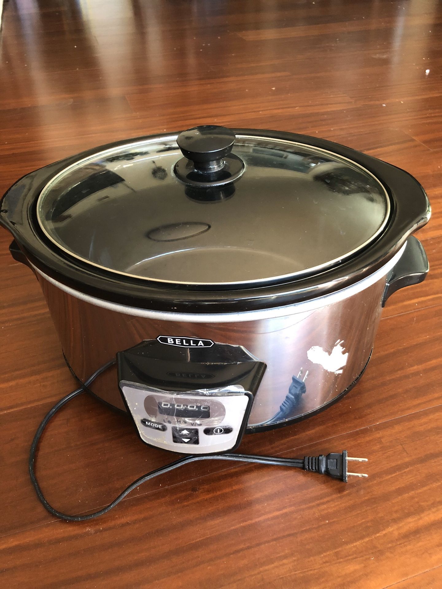 Slow cooker