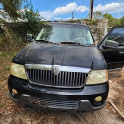 2003 Lincoln Navigator