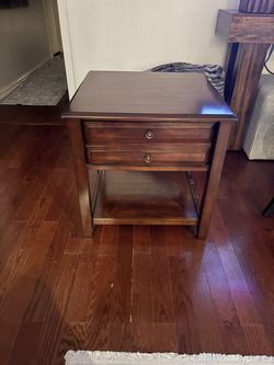 Side Table / End Table