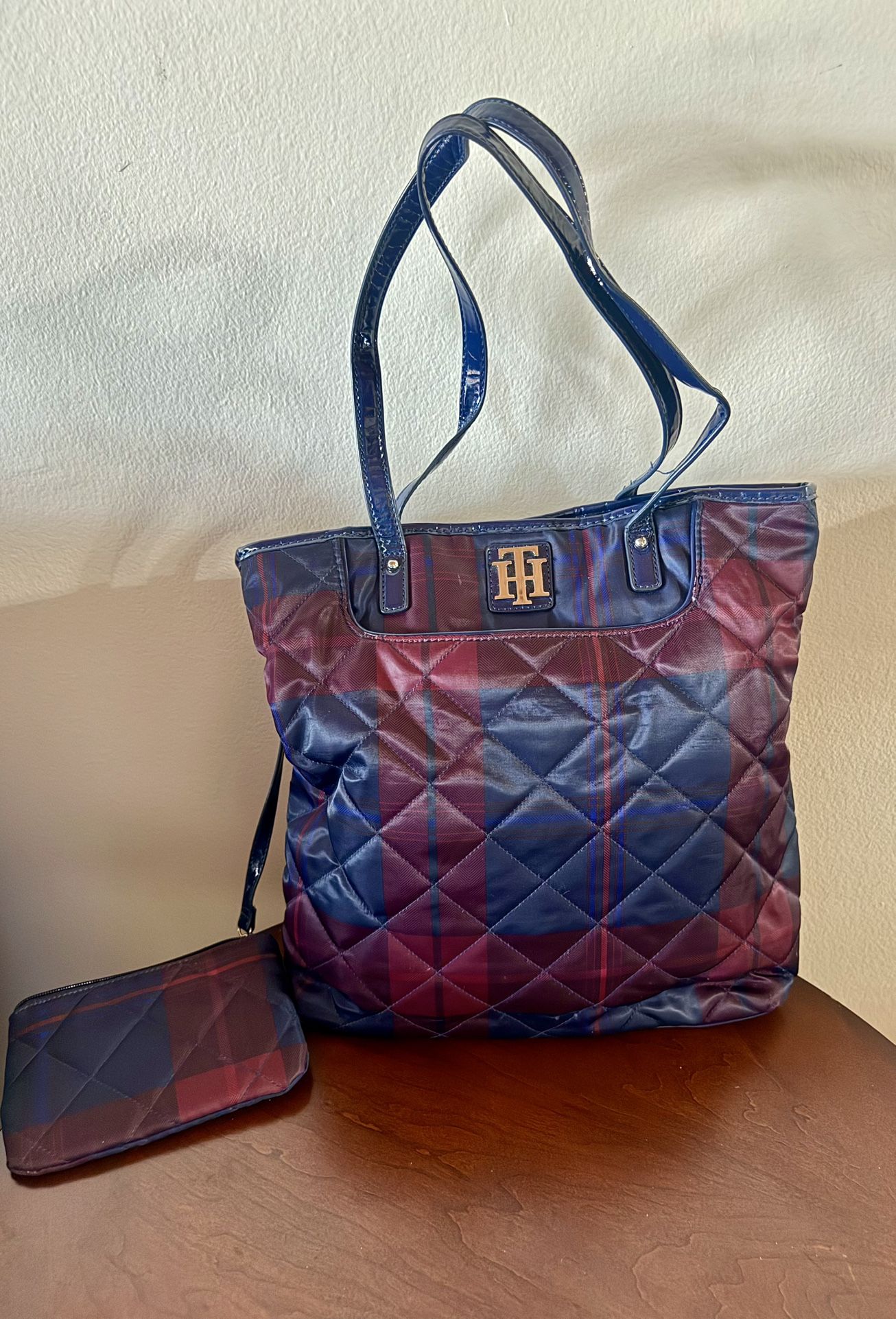 Tommy Hilfiger Purse