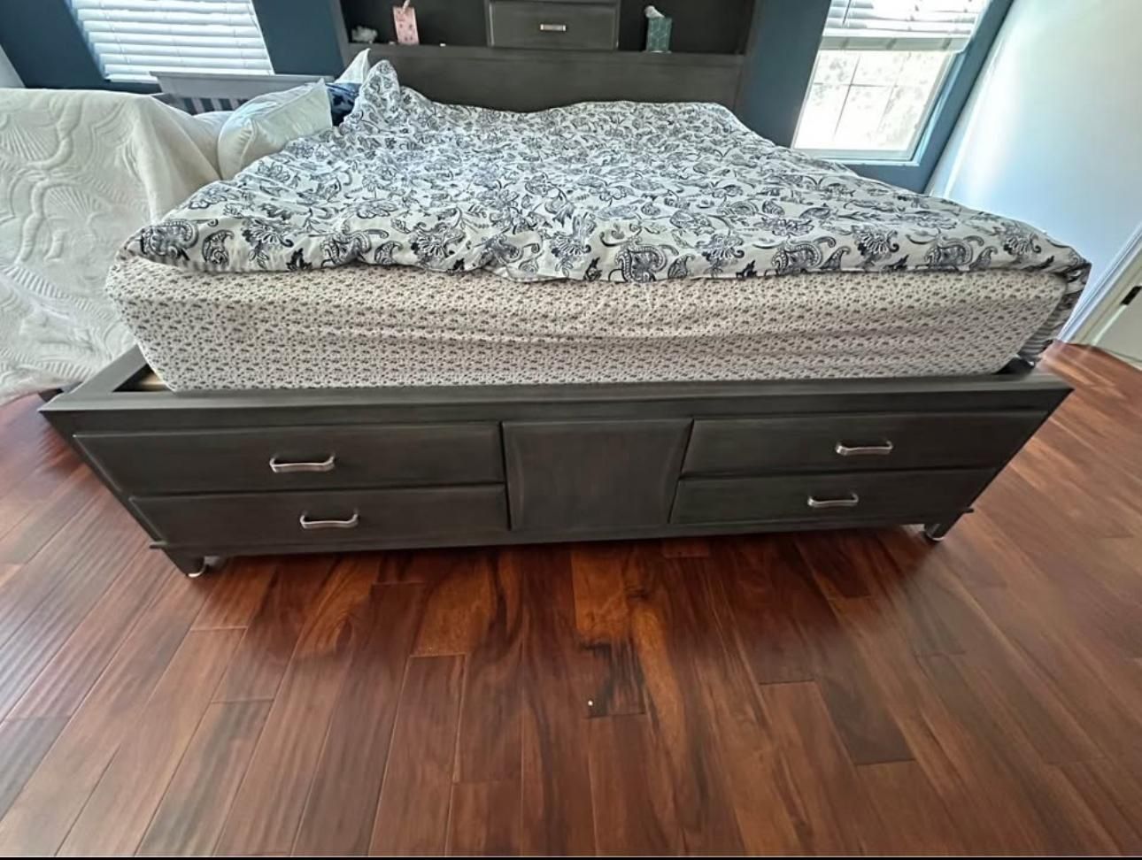 California King Bed Set-Almost New 