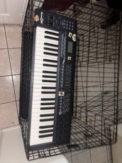 M-Audio Axiom 49 MIDI keyboard controller