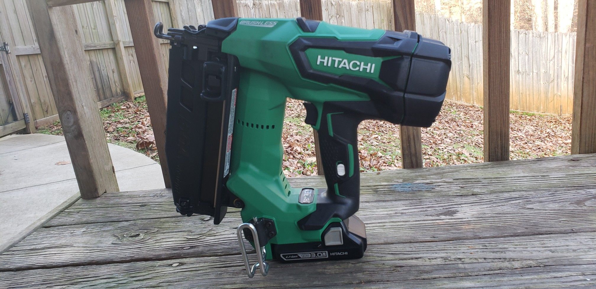Hitachi NT1865DM 18V Cordless Straight Finish Nailer (Without Charger)