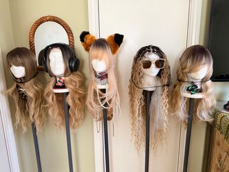 Wigs / Pretty Gals