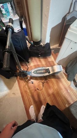 Razor E300 electric scooter