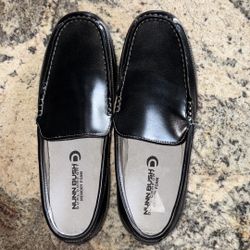 NWT Men Shoes Size 8M Memory Foam Loafers 👞 Leather Lining 