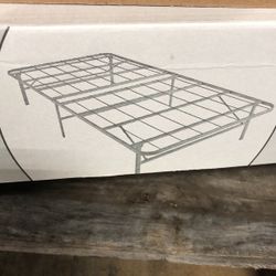 Queen Size Platform Bed Base