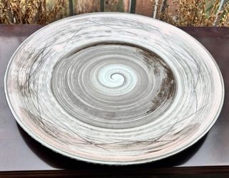 Vintage Hand Blown Glass Tray with Artisanal Design, Signed & Dated 1982, Like New