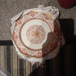 6 Minton Denmark Plates 50 Dollars