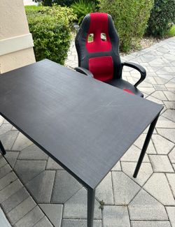 Desk with gaming chair