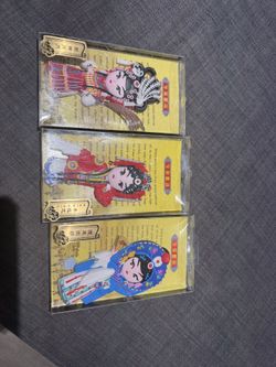 Vintage Chinese Opera Peking Beijing Magnet Art Figure