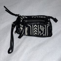 Mudd Wristlet Wallet Black White Women Junior B009