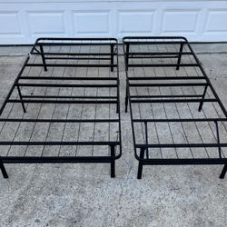 Queen Size Metal Bed Frame – Heavy Duty