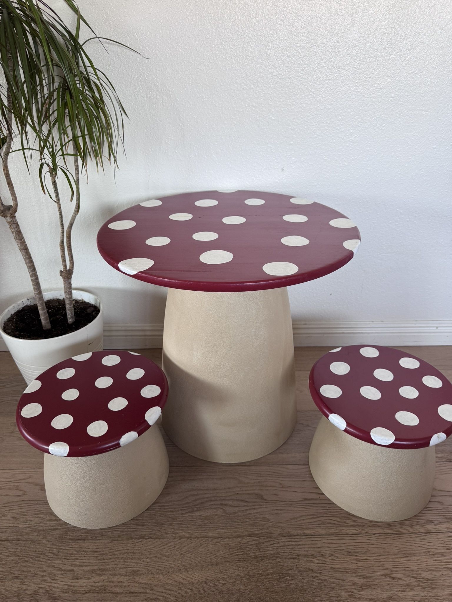 Kids Mushroom Table
