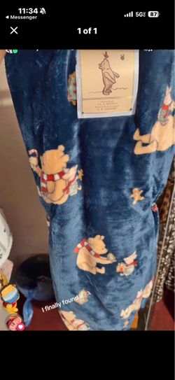 Winnie the Pooh throw blanket