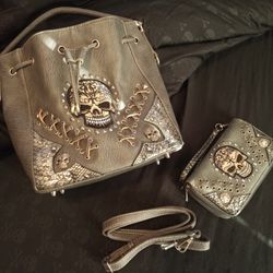 Purse