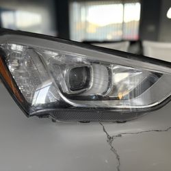 13’-16’ Hyundai Santa Fe HL Passenger Side 92102-A1000