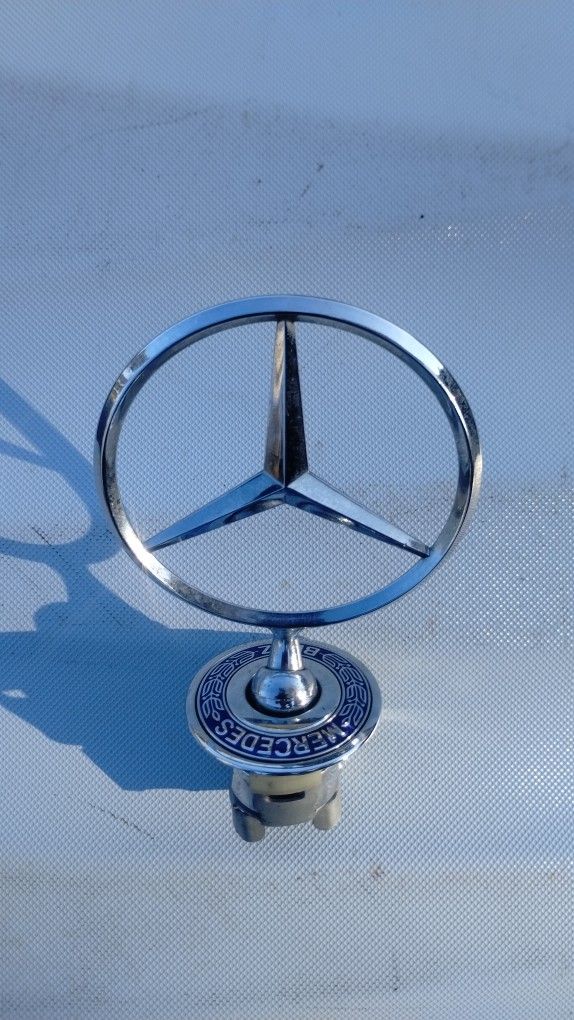 Mercedes Benz Hood Emblem