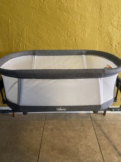 Chicco Bassinet Glider