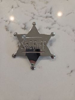 Brand new metal sheriff's badge for costumes see description