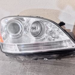 2006 To 2007 MERCEDES ML 350/550 RH HEADLIGHT HID/XENON