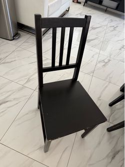 Black wood table