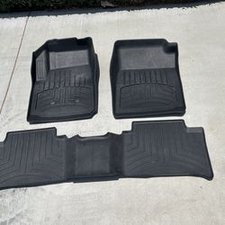 WeatherTech FloorLiner HP For Chevy Colorado.