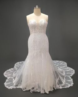 Custom Wedding Dress 