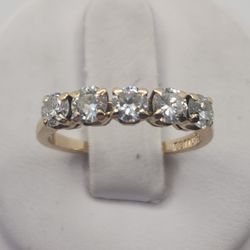 14k Gold 1.0ctw Diamond Ring