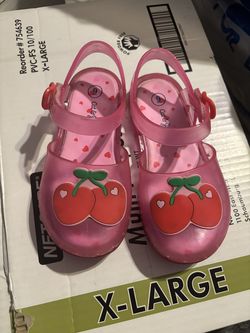 Size 9c girl sandals