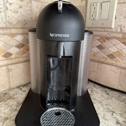 Nespresso VertuoLine (Vertuo / VertuoPlus-style) by Breville.