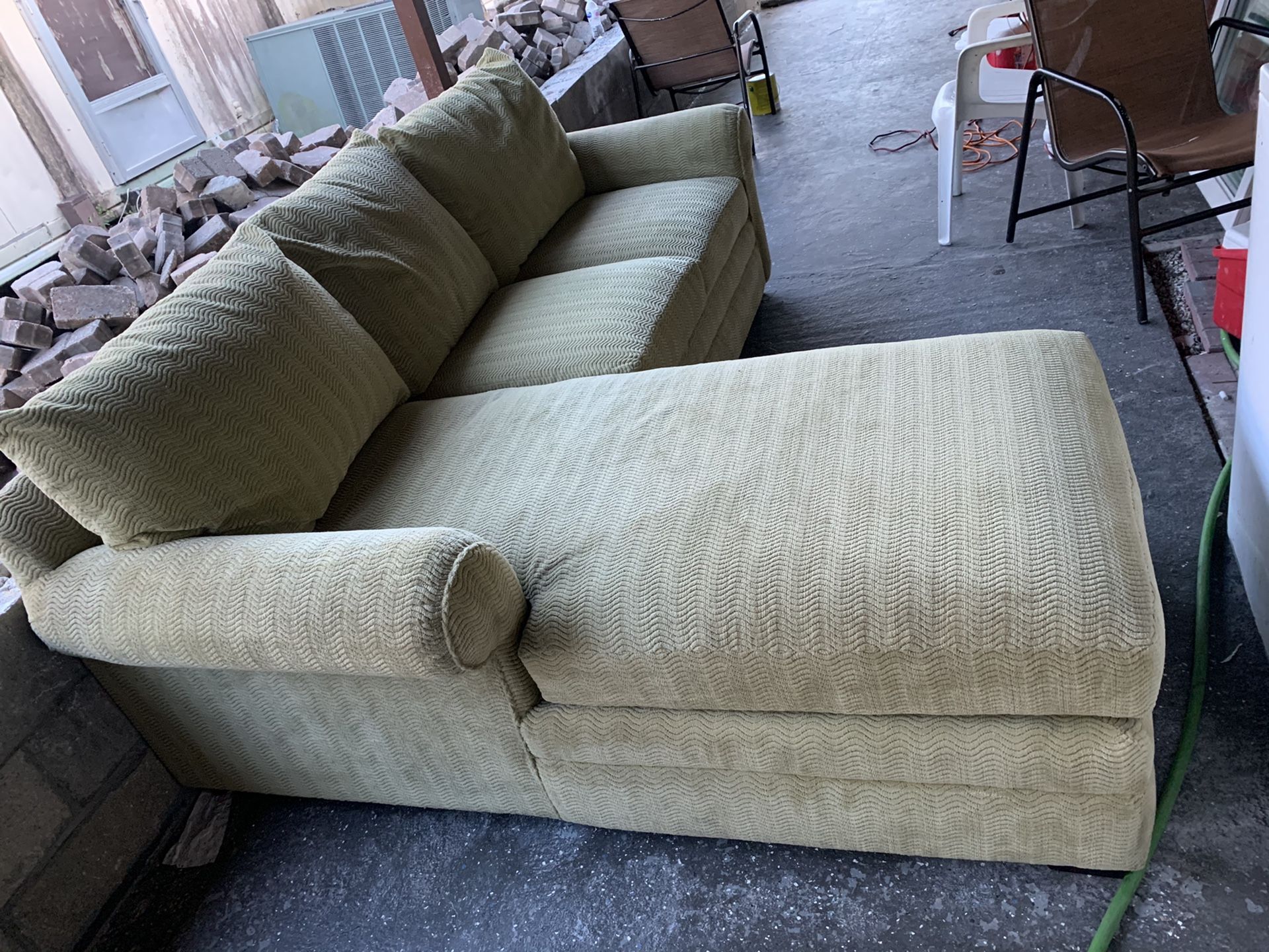Sectional couch (free delivery)