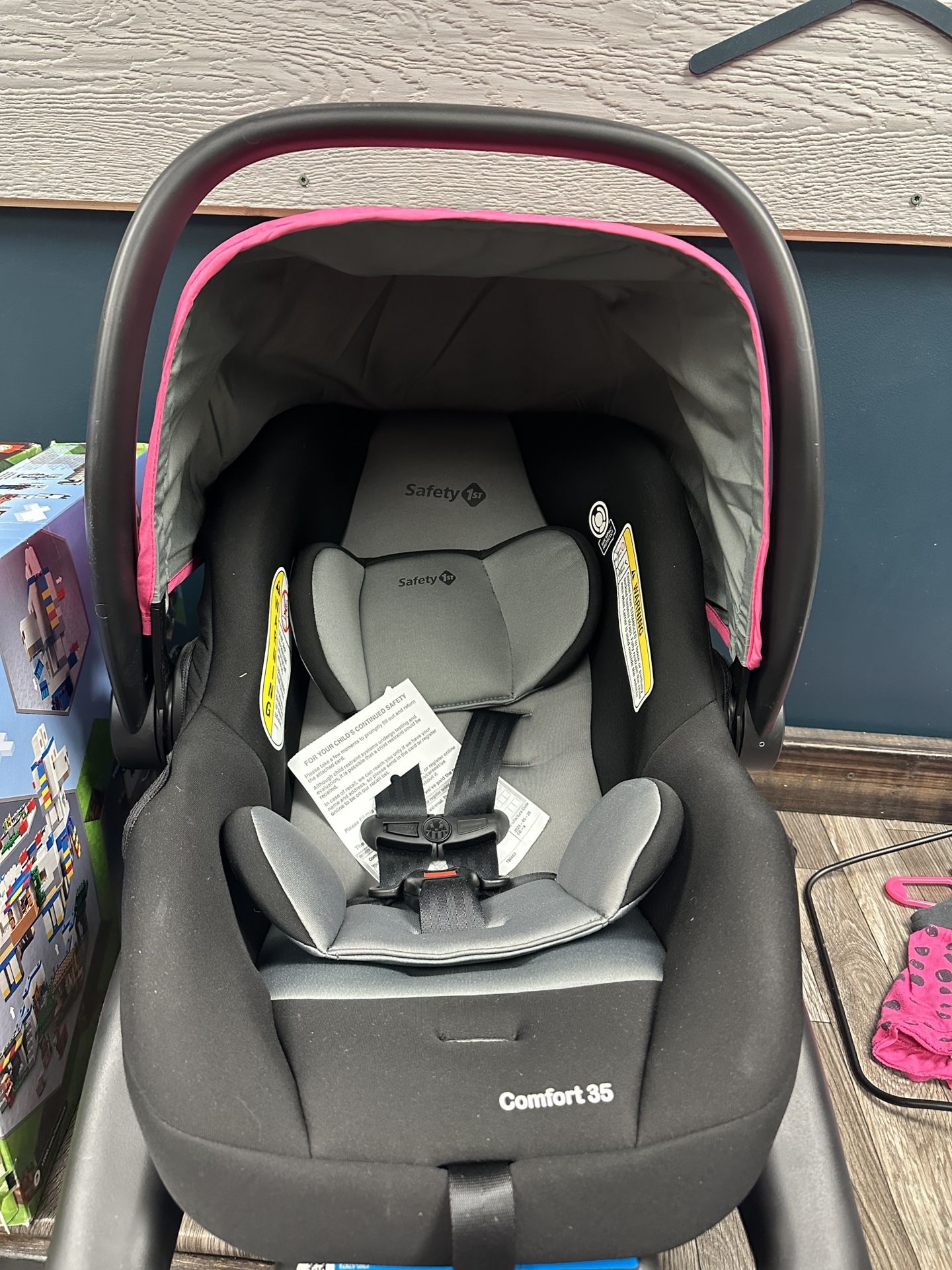 Safety 1st Car seat