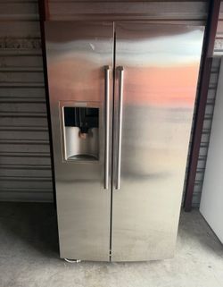 Electrolux Stainless Steel Refrigerator And Freezer