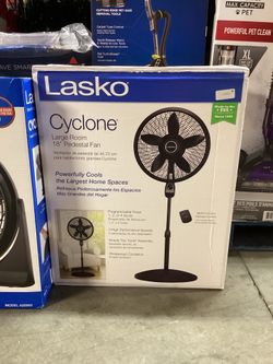 Pedestal fan