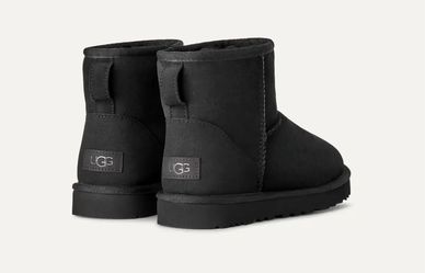 Women’s UGG Classic Mini II size - 11
