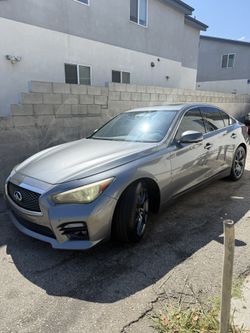 2015 Infiniti Q50