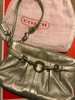 Coach Wristlet in Silver Metallic