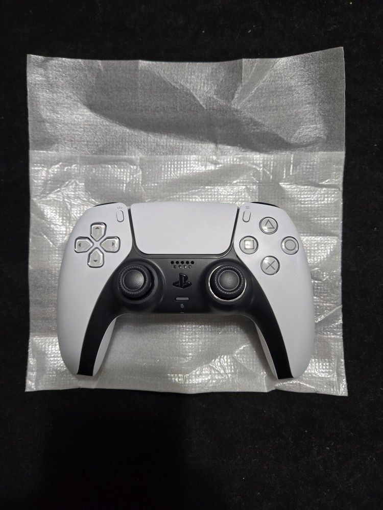Playstation 5 Controller (Brand New)