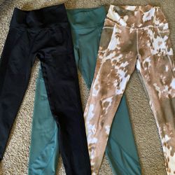 Women’s small workout pants leggings