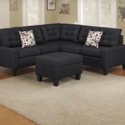 New Sectional Couch with Ottoman! Free Delivery 🚚!