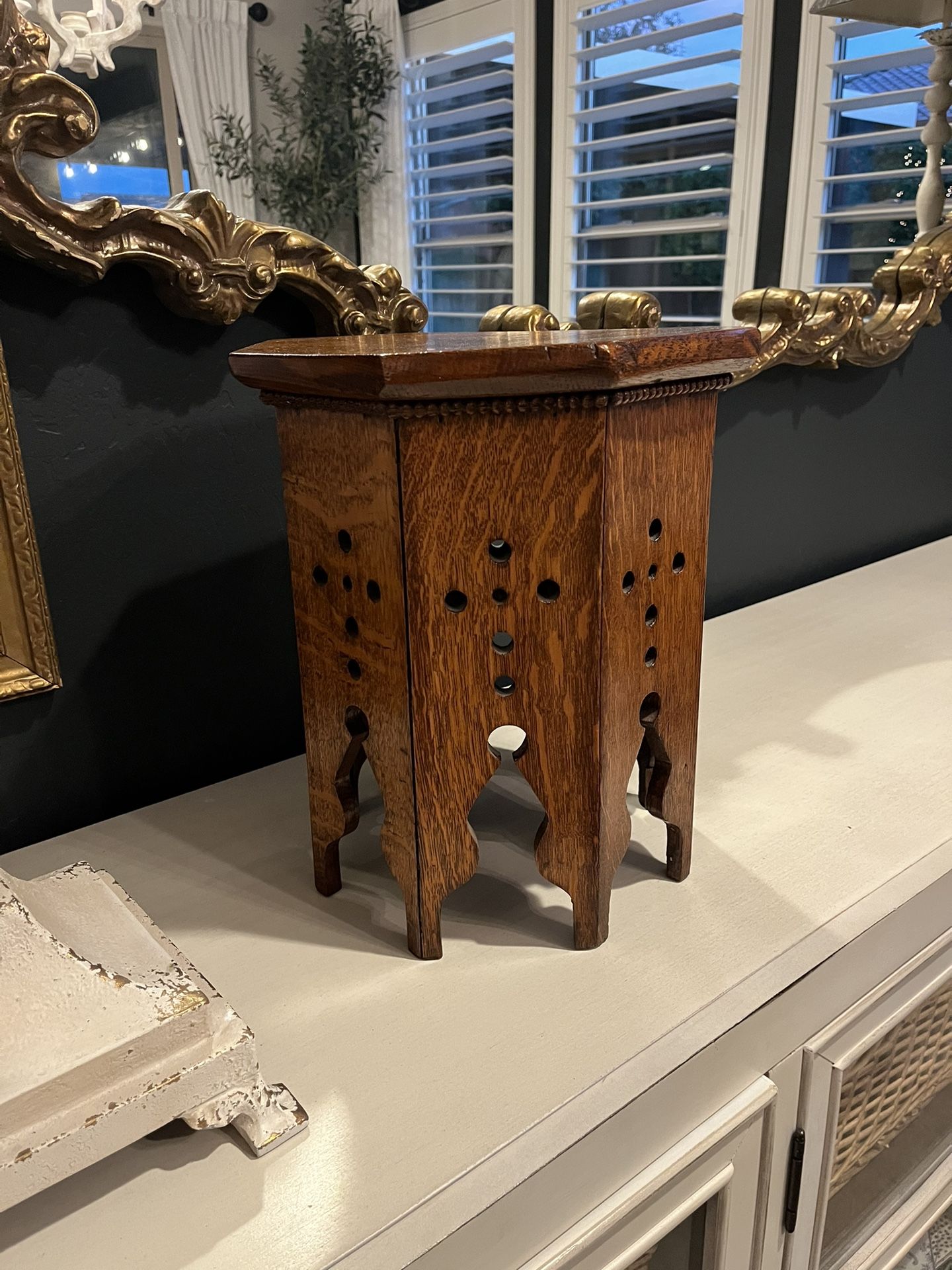 Beautiful Wood Plant Stand